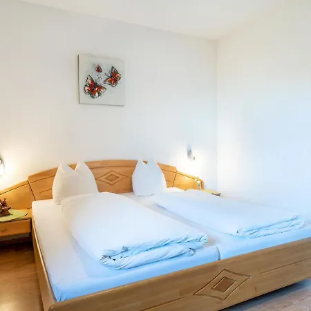 In Stubai With Balcony And דירה *